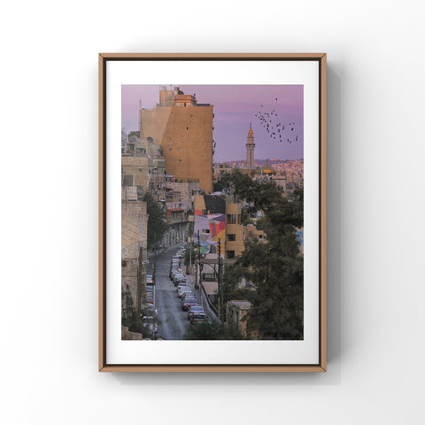 Holding it Still - Amman